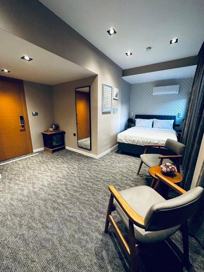 Rexee Hotel Istanboel Buitenkant foto