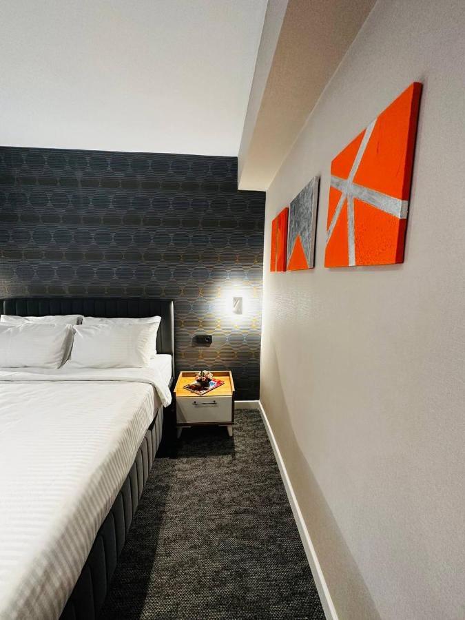 Rexee Hotel Istanboel Buitenkant foto