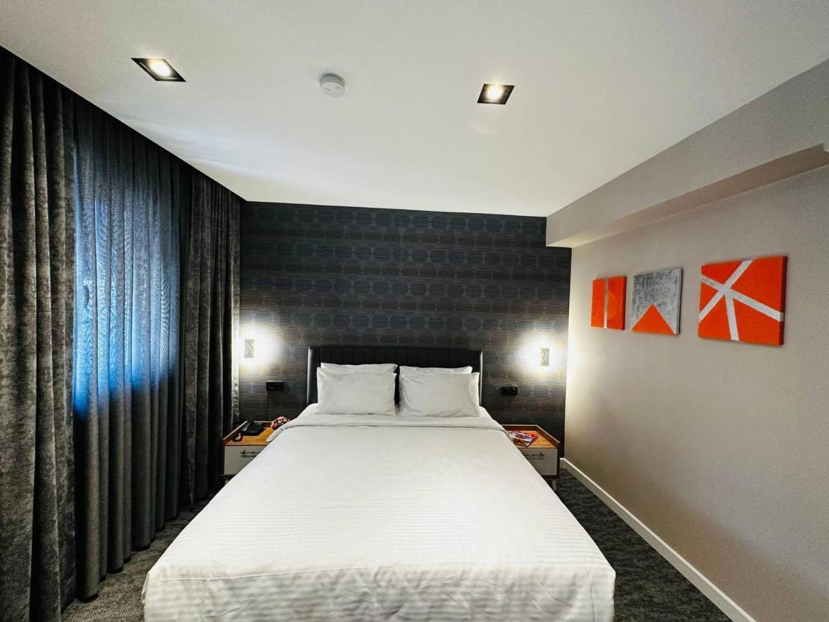 Rexee Hotel Istanboel Buitenkant foto