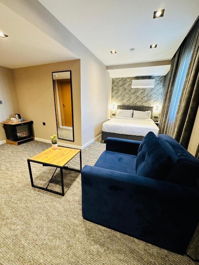 Rexee Hotel Istanboel Buitenkant foto